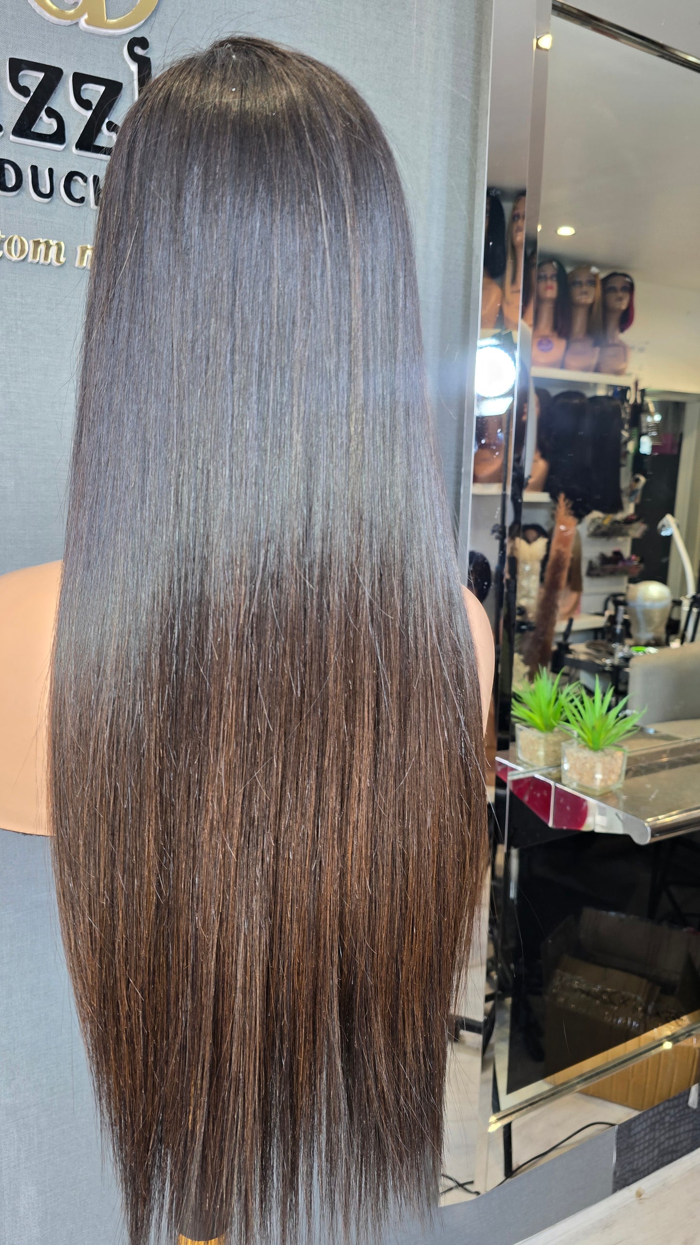 Lilly 20" (Single Donor Raw Hair) Brown tip