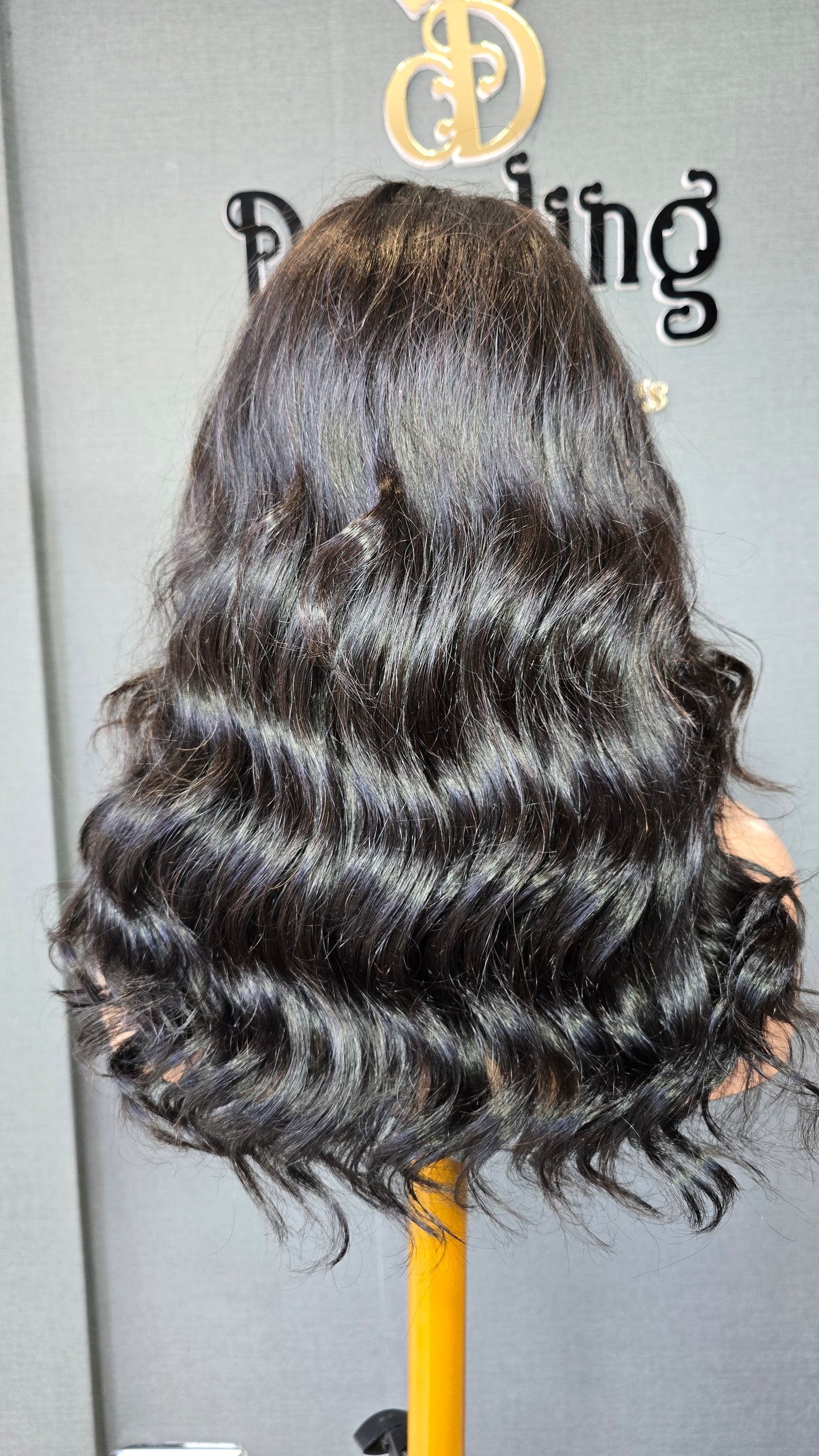 Lina 12" Raw Vietnamese hair Col: Natural black
