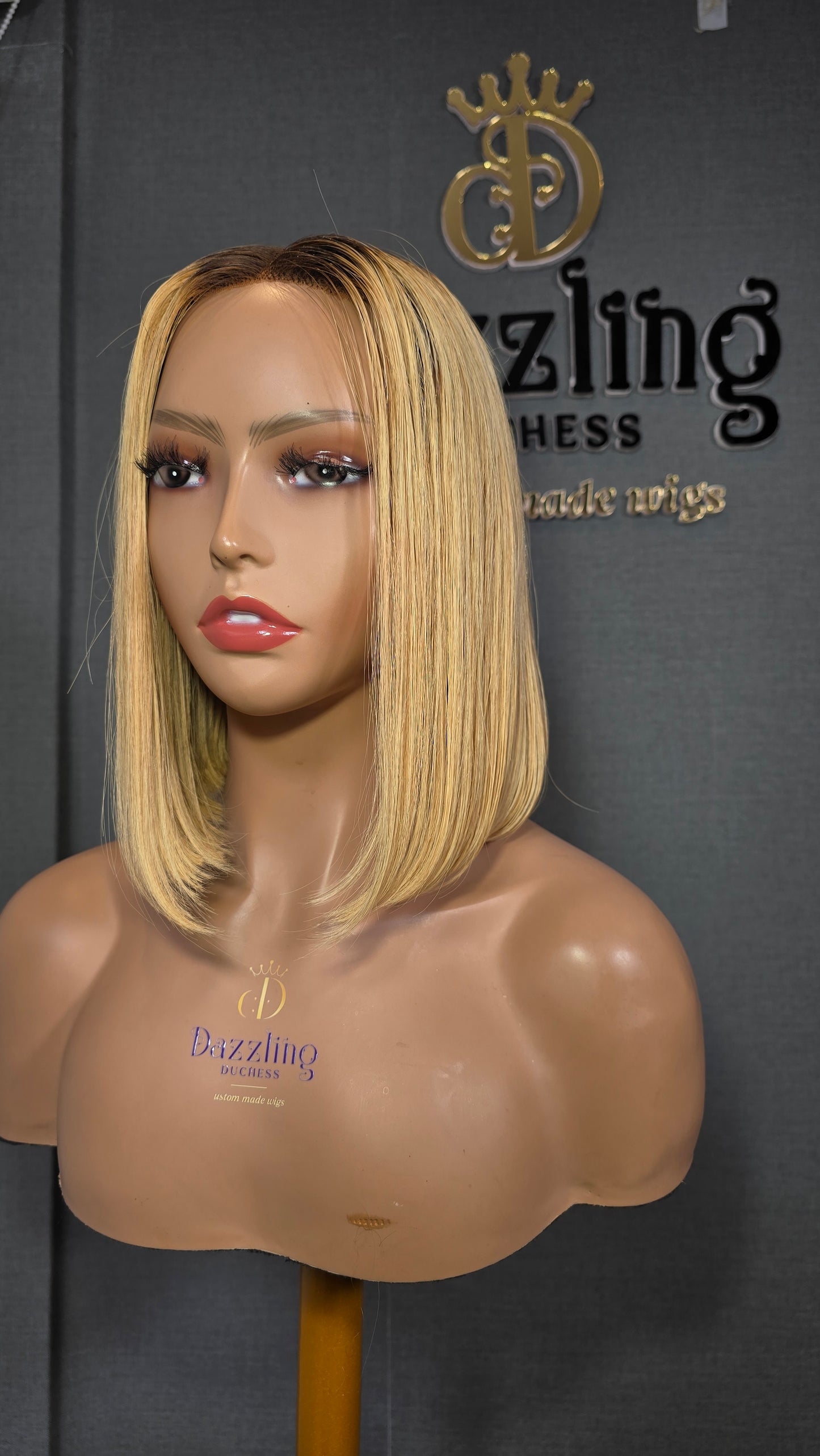 KAYCEE 10" Vietnamese raw human hair Col: 1b/613(blonde)