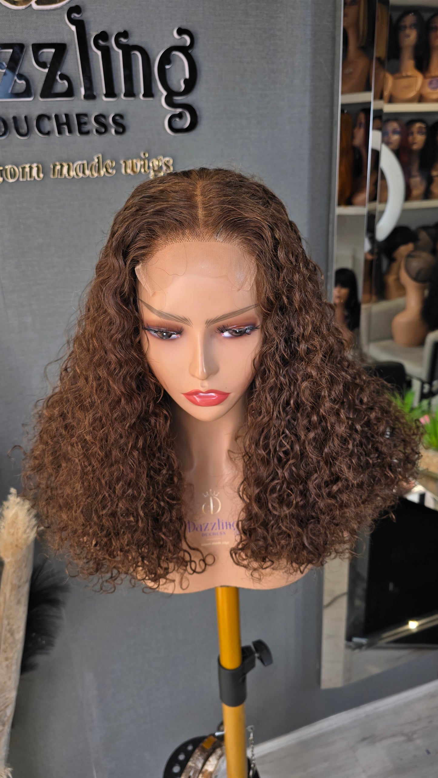 Leticia 14" Raw Virgin human hair Col: Chestnut brown