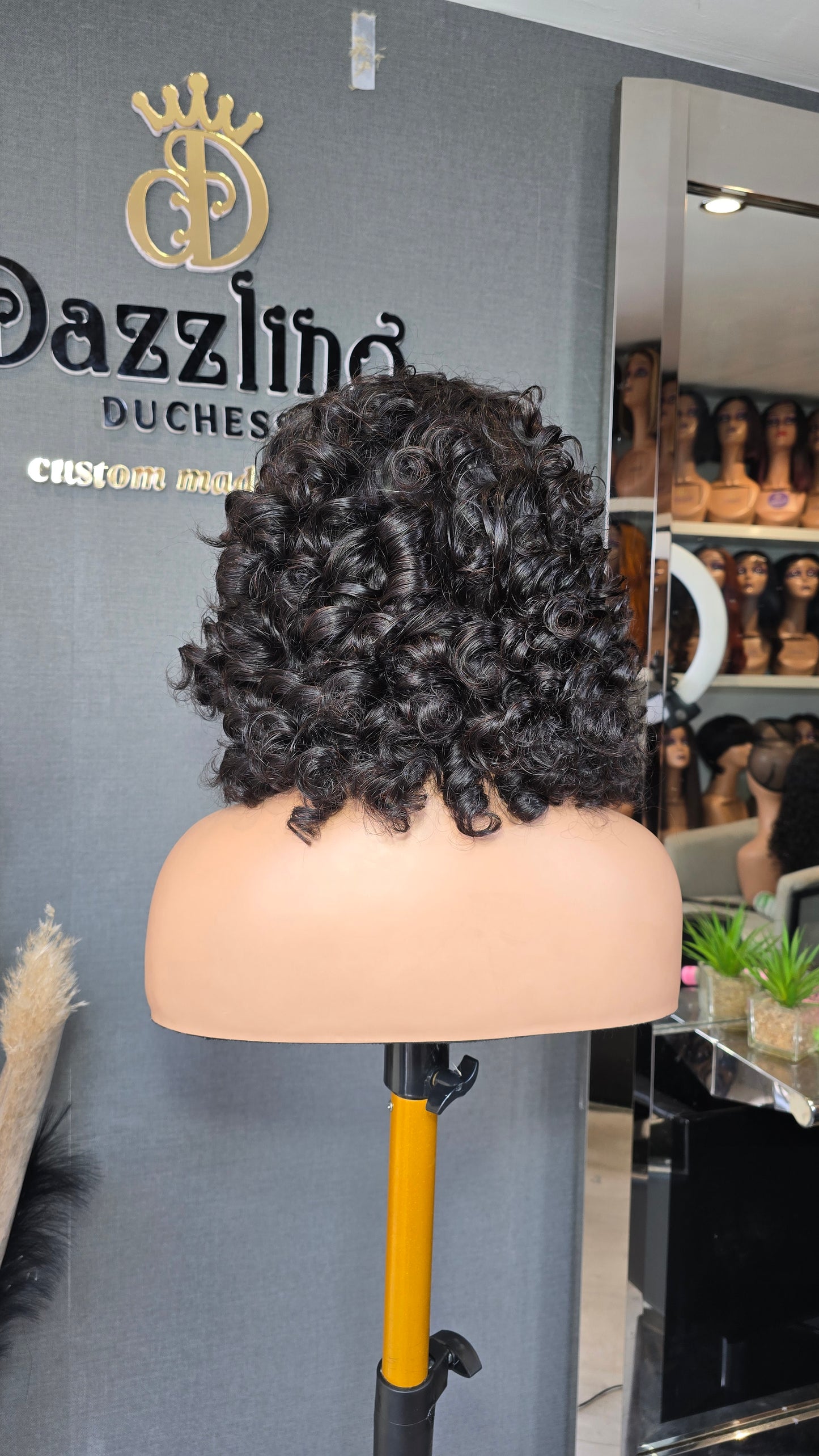 Ruby 8" Raw virgin human hair Col: Natural black