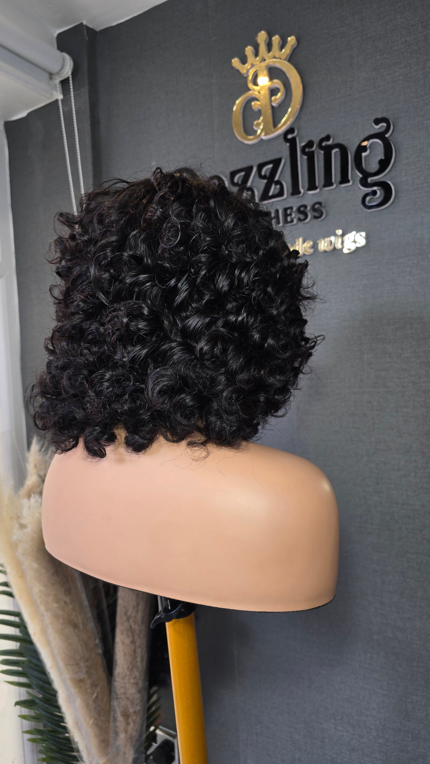 Ruby 8" Raw virgin human hair Col: Natural black