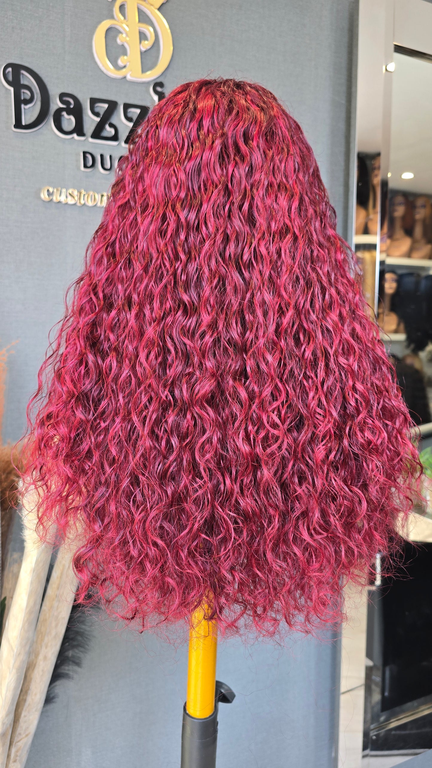 LETICIA 16" Raw virgin human hair Col: Burgundy