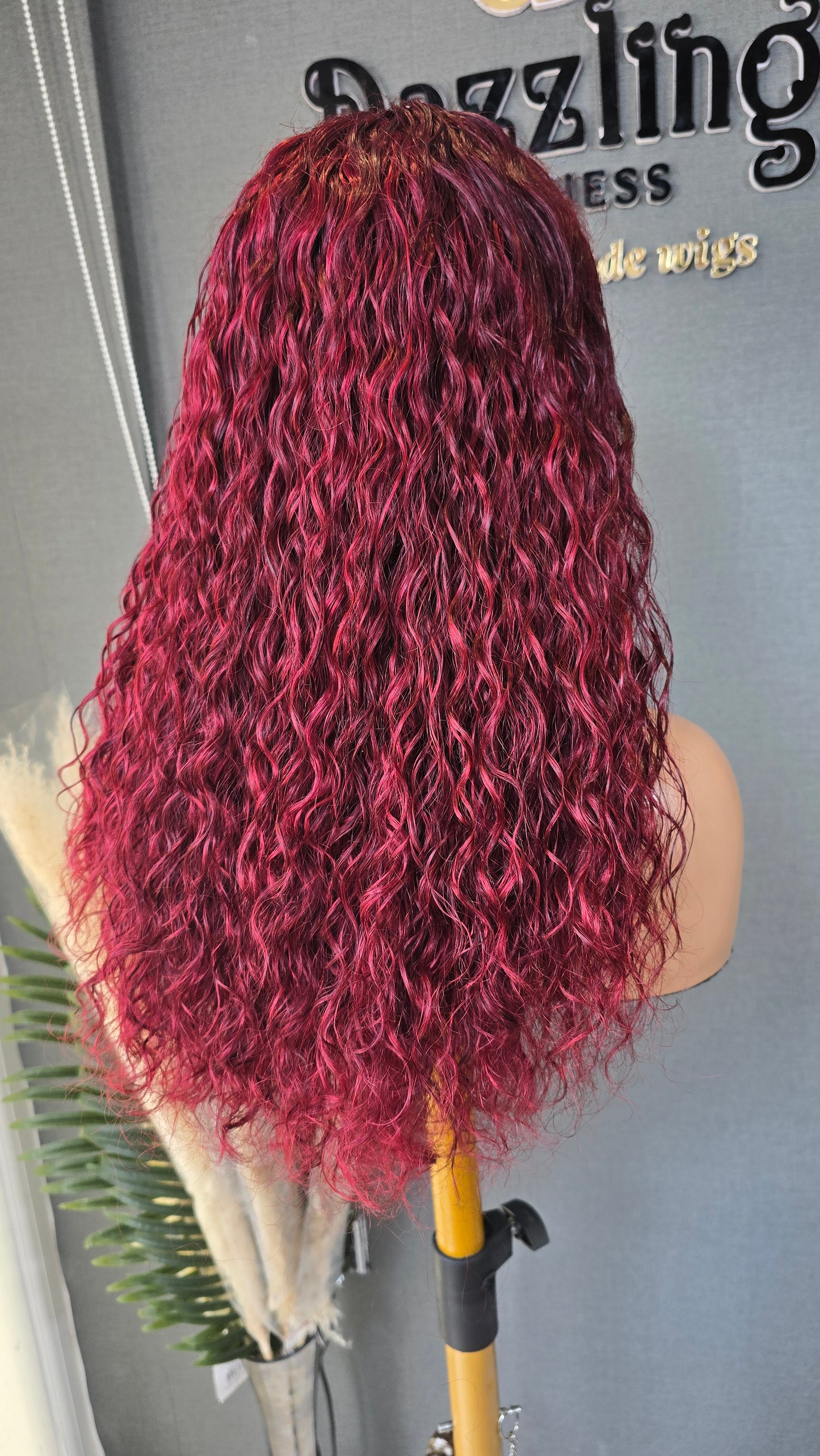 LETICIA 16" Raw virgin human hair Col: Burgundy