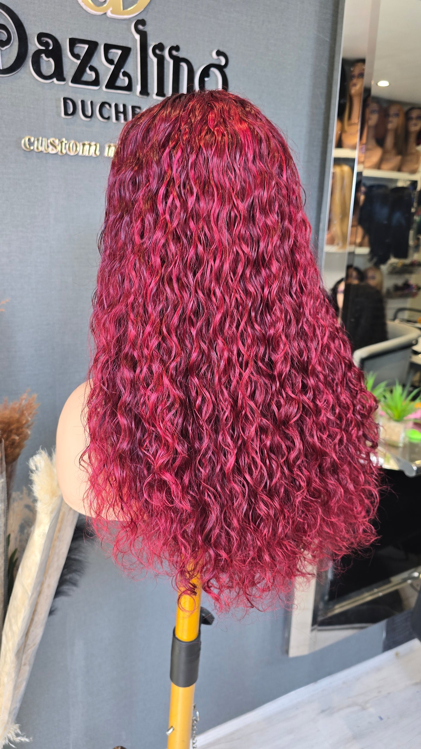 LETICIA 16" Raw virgin human hair Col: Burgundy
