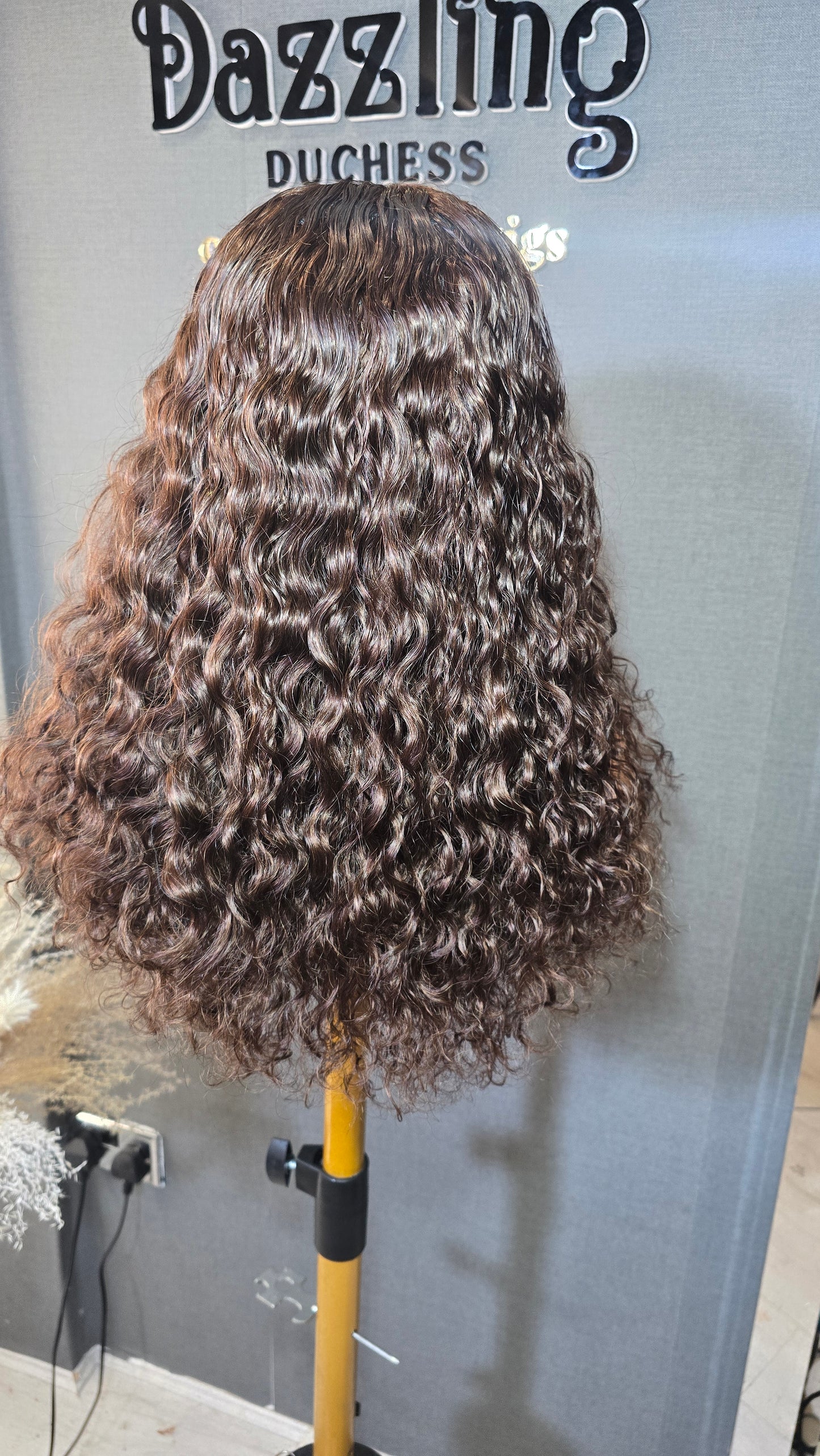 LETICIA 16" Raw Virgin Hair Col: Chestnut brown
