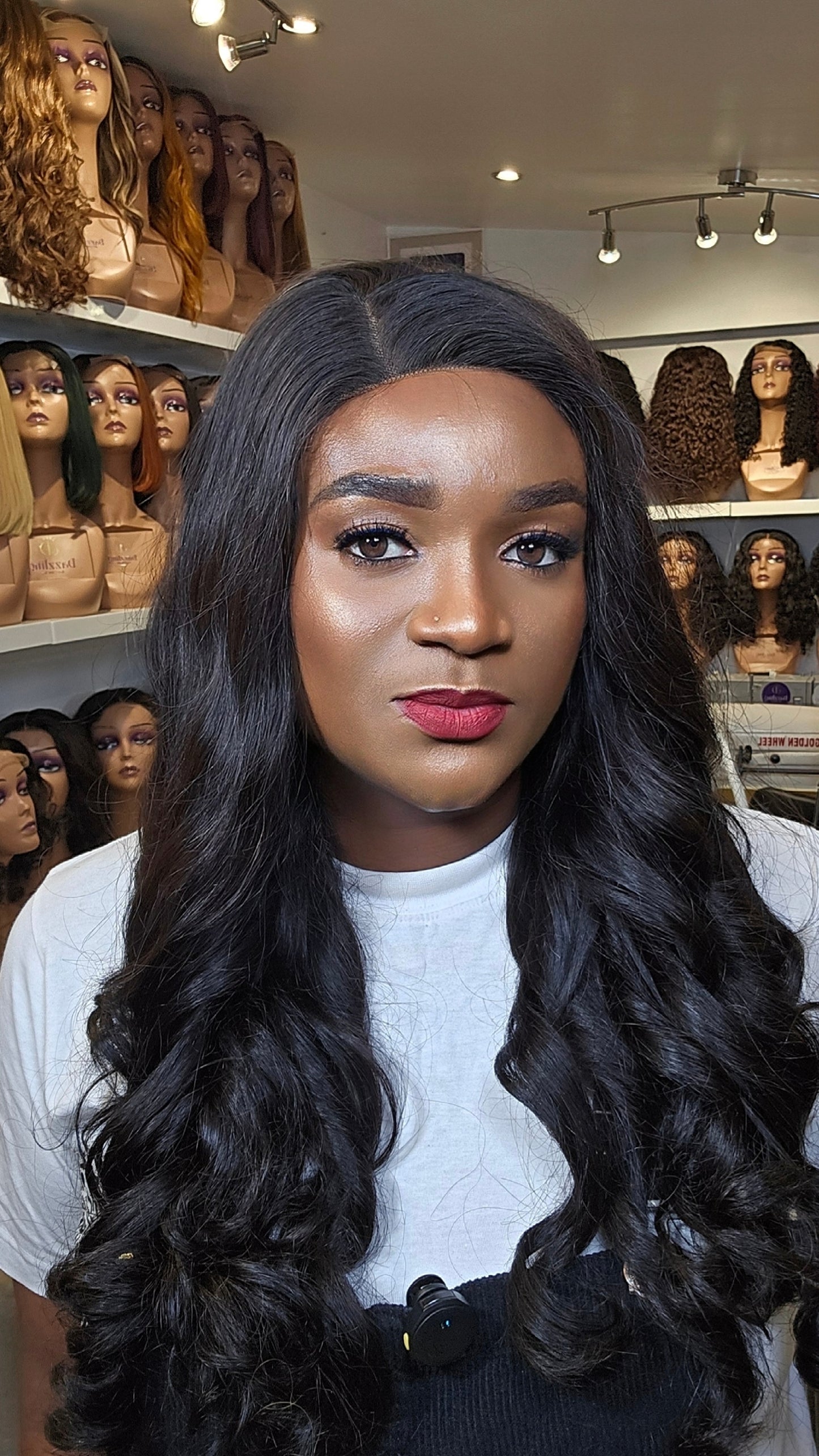 Lina 20" Raw Vietnamese hair Col: Natural black