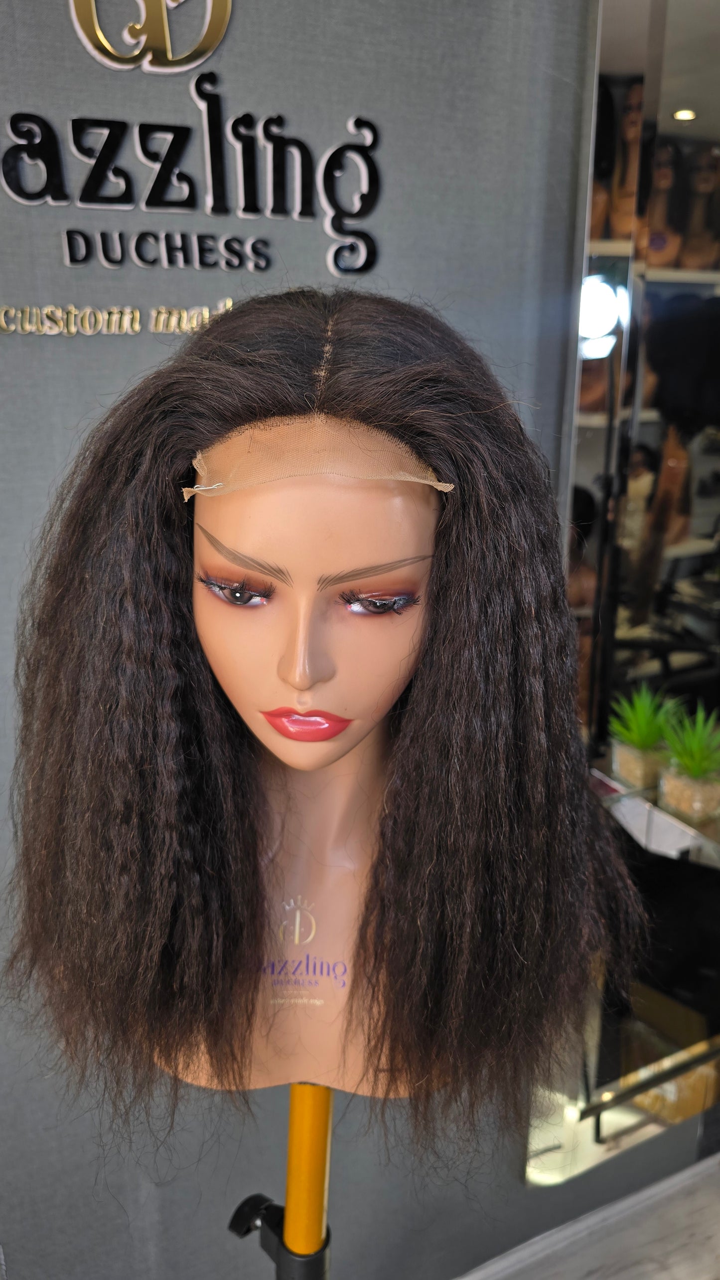 AMANDA 14" Raw virgin human hair Col: Natural black