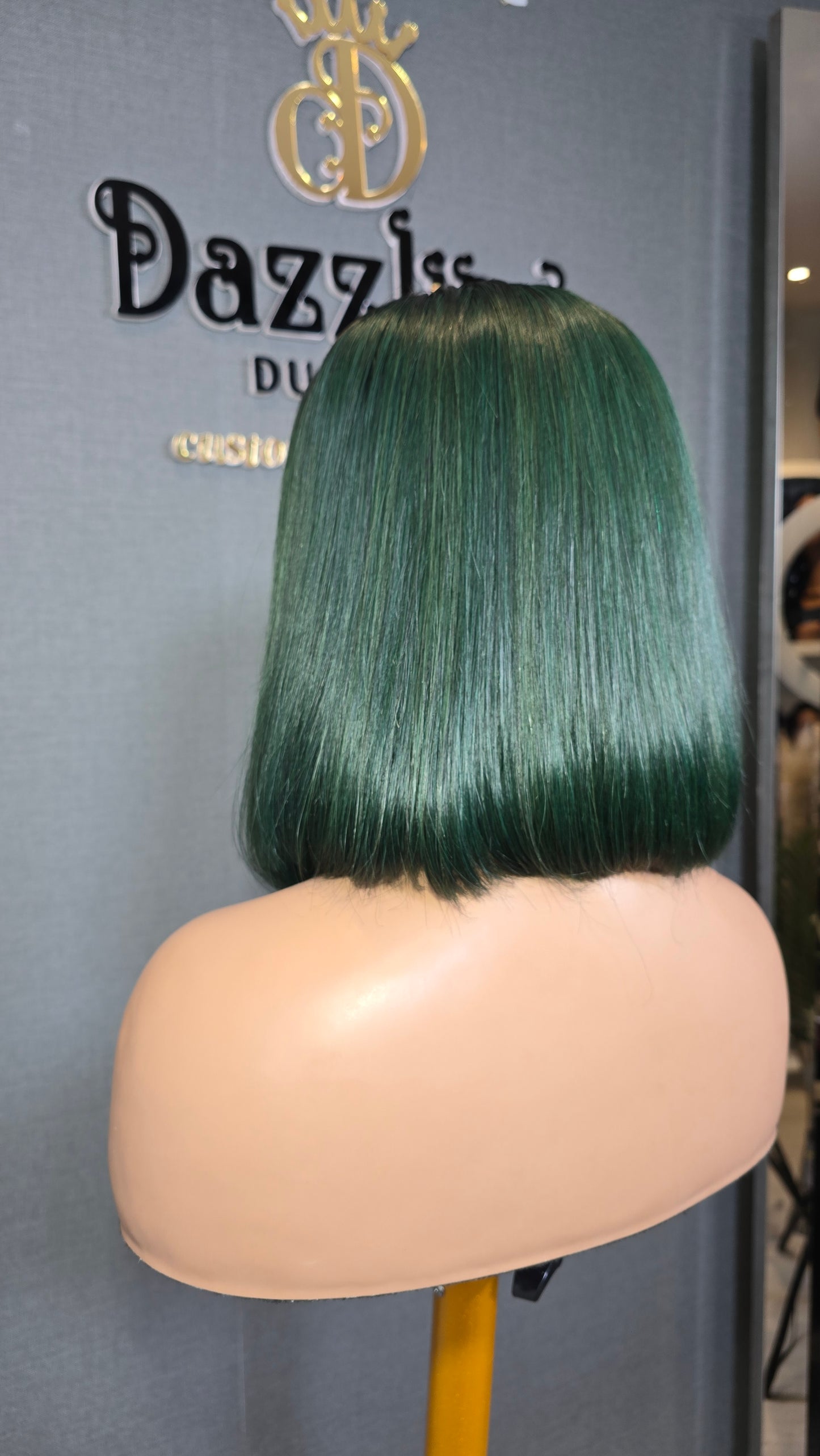 Kaycee 10" Vietnamese raw human hair Col: Bottle green