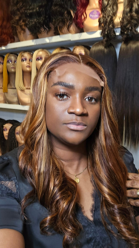 Lina 20" Raw Vietnamese hair. Col: 4/30