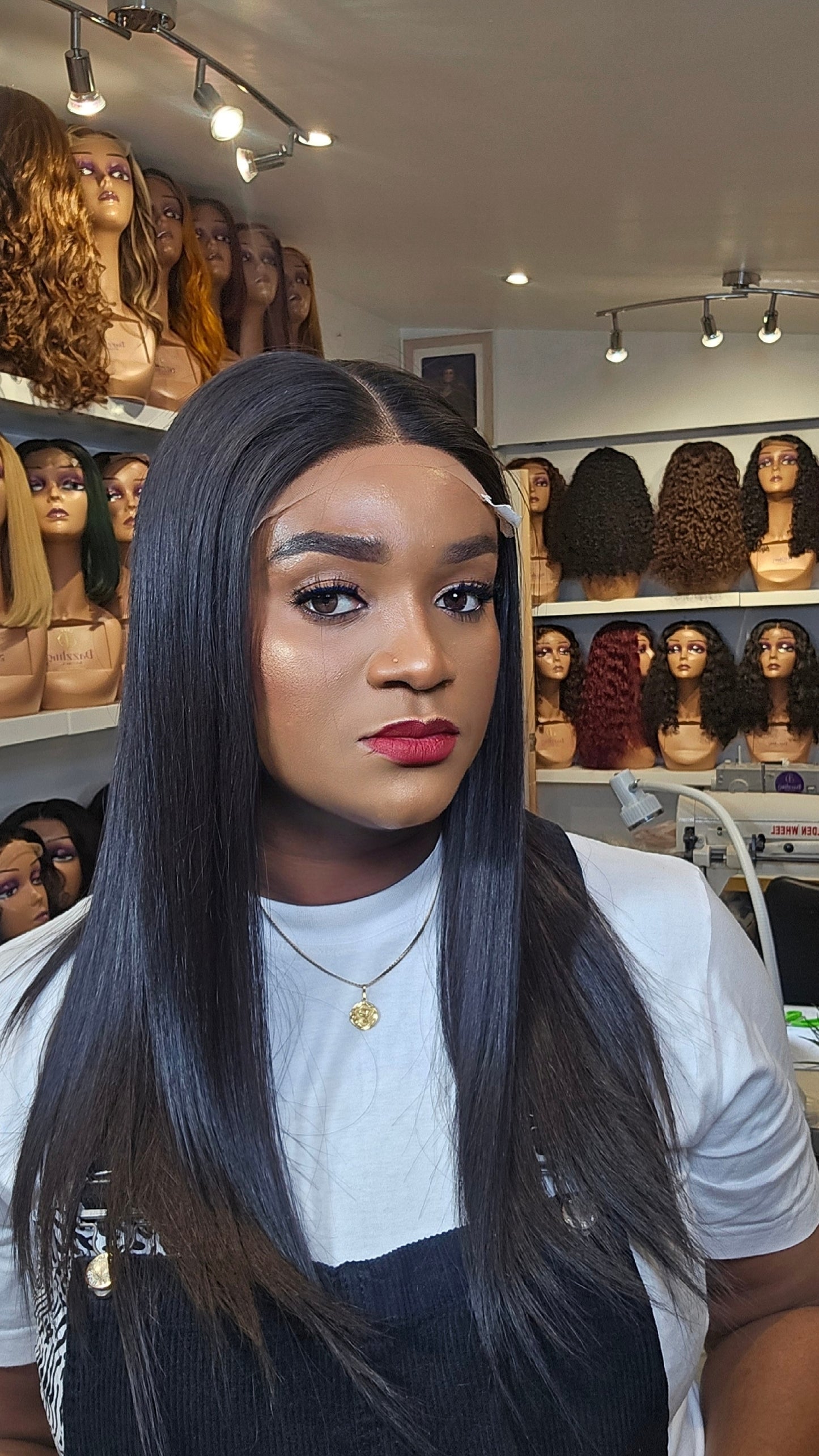 Lilly 16" (Single Donor Raw Hair) Natural black