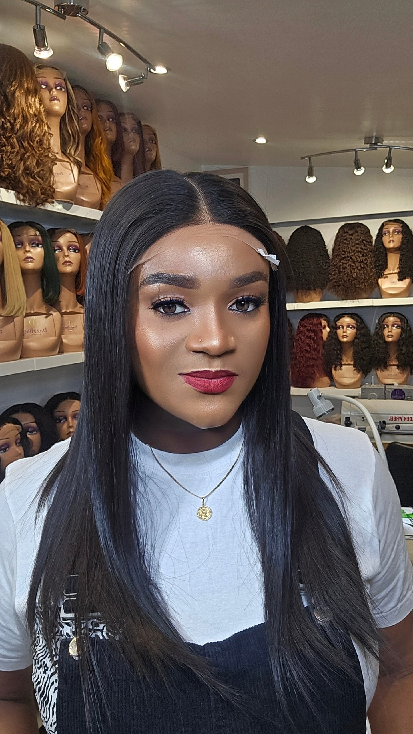 Lilly 16" (Single Donor Raw Hair) Natural black