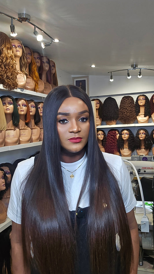 Lilly 26" (Single Donor Raw Hair) Col: Brown Tip