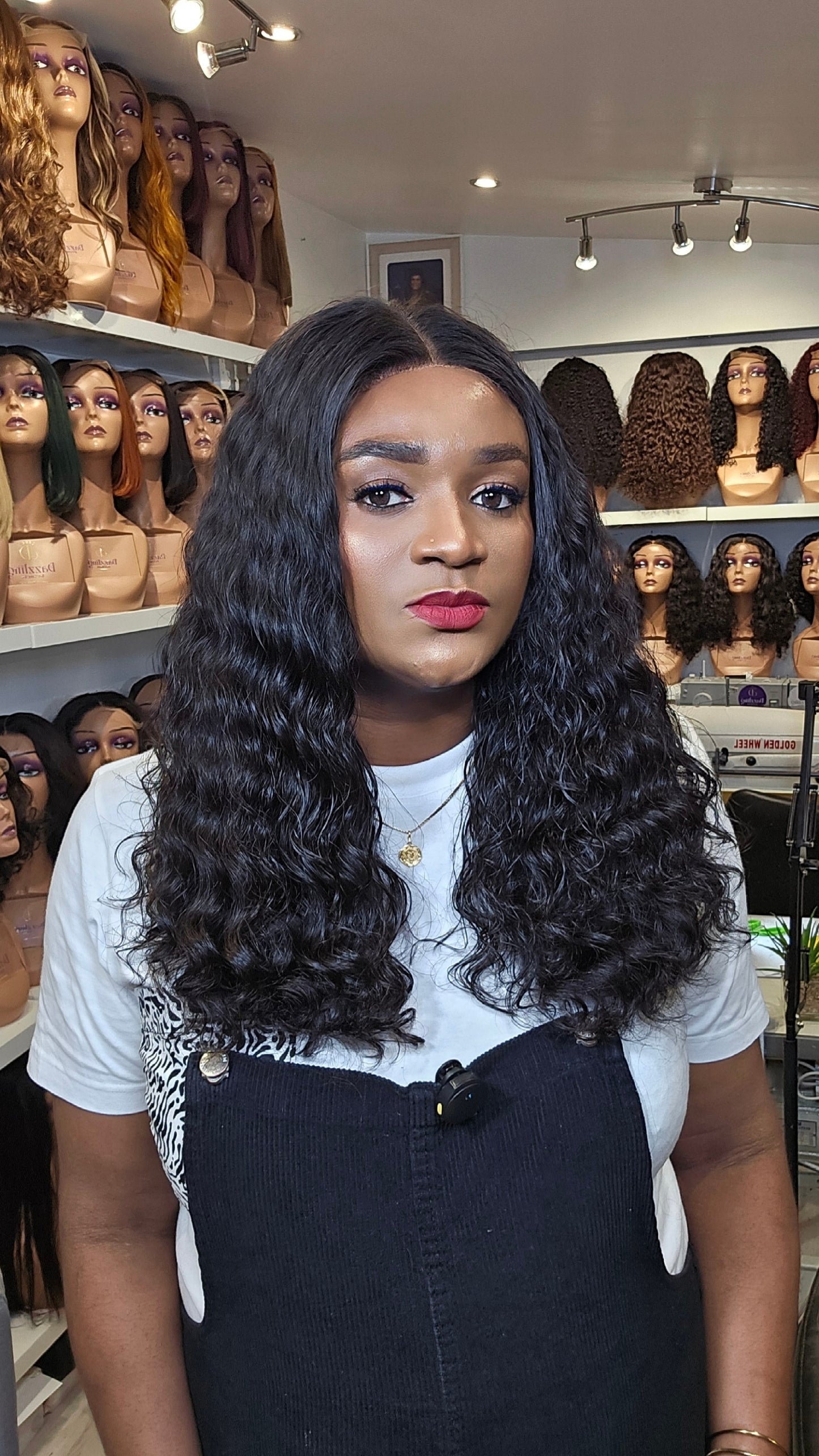 Araceli 16" Raw Vietnamese natural curly